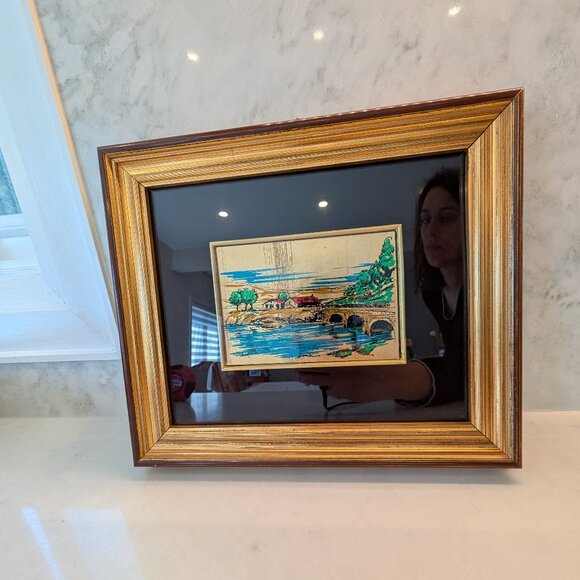 Italian picture of house in the country side, gold leaf, hand painted and silk s - Picture 1 of 9